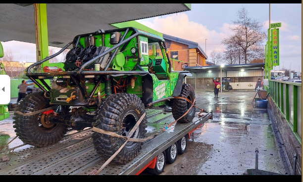 Green hand car wash